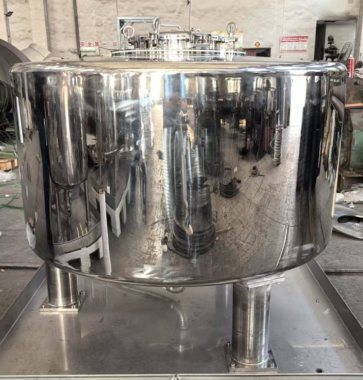 316L不銹鋼食品級儲罐3.jpg